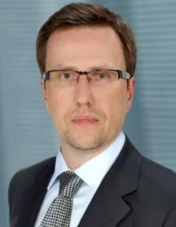 Spór o&nbsp;domenę internetową przed&nbsp;sądem domenowym dr&nbsp;Ireneusz Matusiak